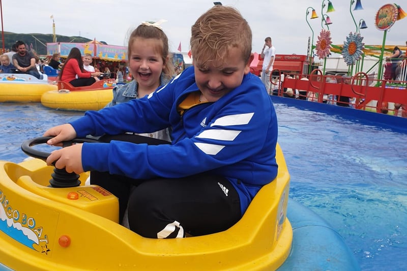 Having fun at Burntisland Shows which have returned to the town's Links this summer after missing out in 2020 due to the pandemic. (Pic: Shelle Ratcliffe)