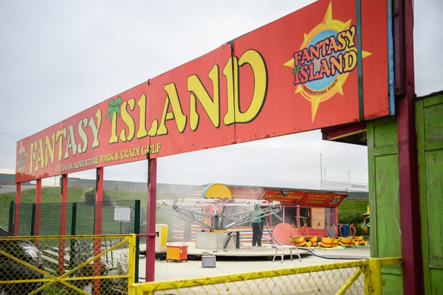 Fantasy Island, Skegness, Lincolnshire, is fifth. While admission sits slightly above the average at £29.50, it packs a whopping 34 rides and attractions, the 12th-most in the country. That means it would cost you around 87p to try everything once, well below the £1.30 national average. Fantasy Island has some of the most frequent mentions in reviews praising its value. It has the highest number of “bargain” mentions in the country, found in seven in 100 reviews (7%), and almost one in ten used the word “cheap” (9%), the third-highest nationally.