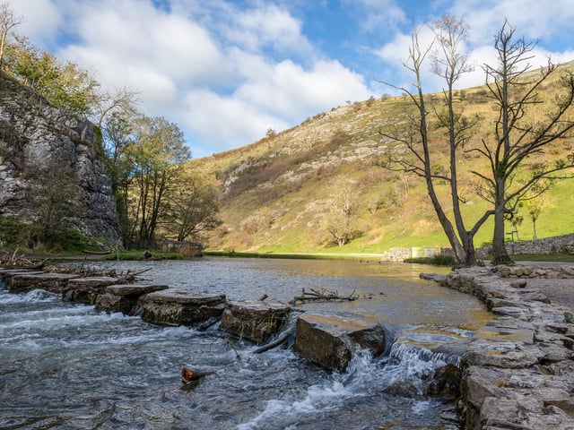 Dovedale is perfect if you want to enjoy a Peak District walk with stunning scenery.
