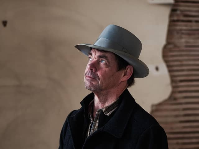 Rich Hall's Hoedown Deluxe tours to Chesterfield Pomegranate Theatre on March 6.