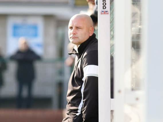 Steve Halford has stepped down from his role at Buxton.