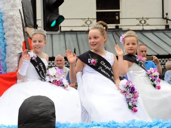 Chapel-en-le-Frith's royalty won prizes in the vehicles and arena categories. Photo by Anne Shelley.