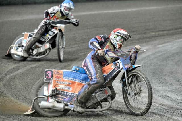 Buxton v Dudley, Nationsl League, 25.8.2013
Lee Smart leads team mate Liam Carr at Buxton