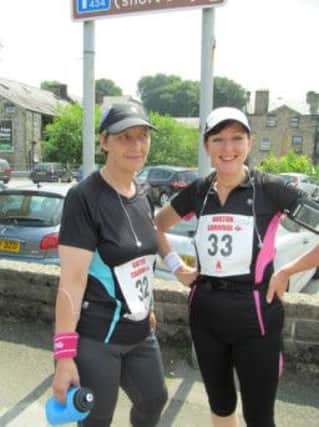 Buxton women Julie Riley and Jane Jackson who have lost 12 stone between them are to take on the London Marathon for Cancer Research UK this month.