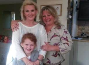 Lindesy Adderson, Ella Noon, and her mum Andrea meet for first time