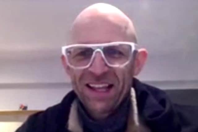 Skype video chat with Gadget Show star Jason Bradbury