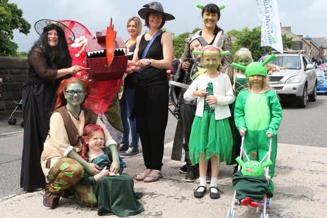 New Mills Carnival, a Shrek theme for St Georges Primary