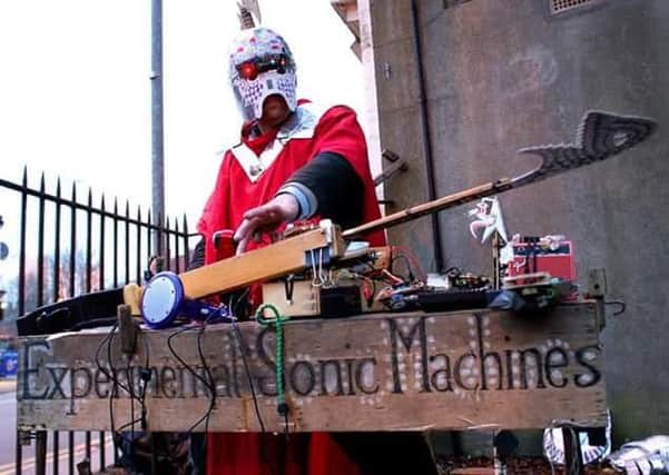 Experimental Sonic Machines