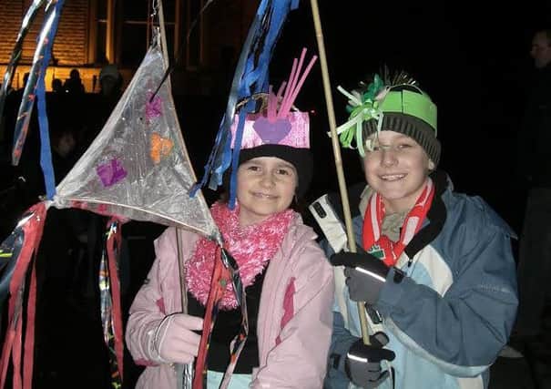 Buxton Sparkles will light Saturdays Christmas parade through the town with their willow lanterns.