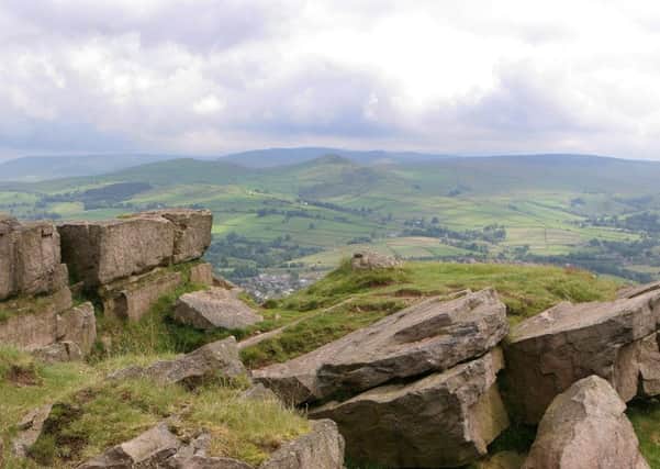 Eccles Pike looking towards Mount Famine and Kinder Scout
