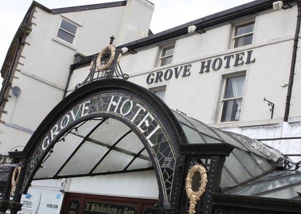 Buxton's Grove Hotel