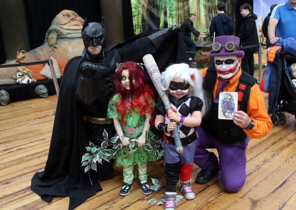 Batman and Joker meet the kids Jenny Frost (poison ivy) and Tegan Masterson ( Harlequin) at Unicon earlier this year.