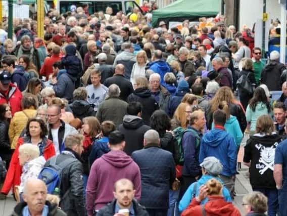 The popular event draws crowds of people to Buxton on theSpring Bank Holiday in May.