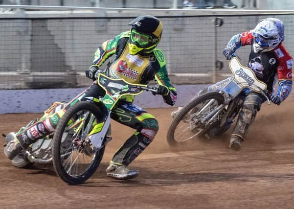 Photo: Ian Charles
David Wallinger (Yellow/Black) leads Paul Bowen (Blue)
Belle Vue Colts v Buxton Hitmen, Travel Plus National League KO Cup 1st Round, 1st Leg, Belle Vue National Speedway Stadium, Manchester, Friday 20 April 2018