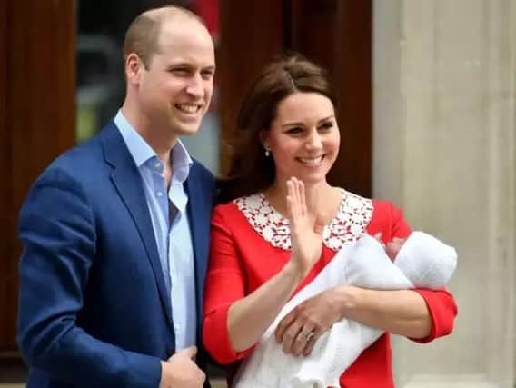 The Duke and Duchess of Cambridge and their newborn son outside the Lindo Wing at St Mary's Hospital in Paddington, London. PRESS ASSOCIATION Photo. Picture date: Monday April 23, 2018. See PA story ROYAL Baby. Photo credit should read: Dominic Lipinski/PA Wire PPP-180427-103641001